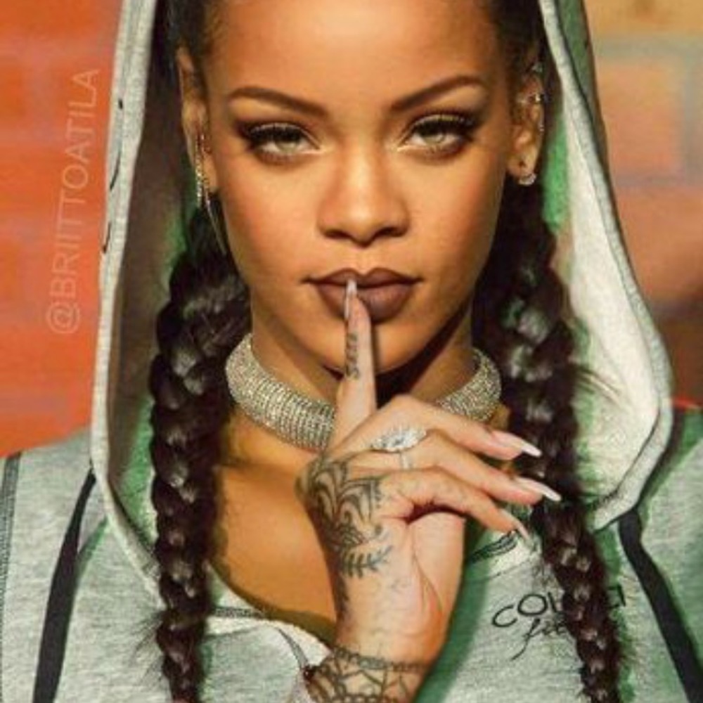 Meet your Posher, Mercedes